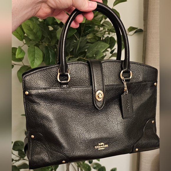 Coach Handbags - Coach Mercer Black Leather Bag 37575